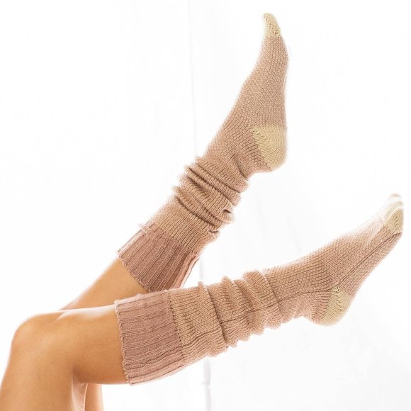 🚨 1 LEFT! Knitted Knee High Cozy Lounge Socks PINK - Picture 5 of 7